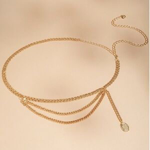 NWT Francesca’s triple chain gold belt